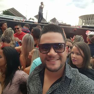 Meet your Posher, Marcelo henrique